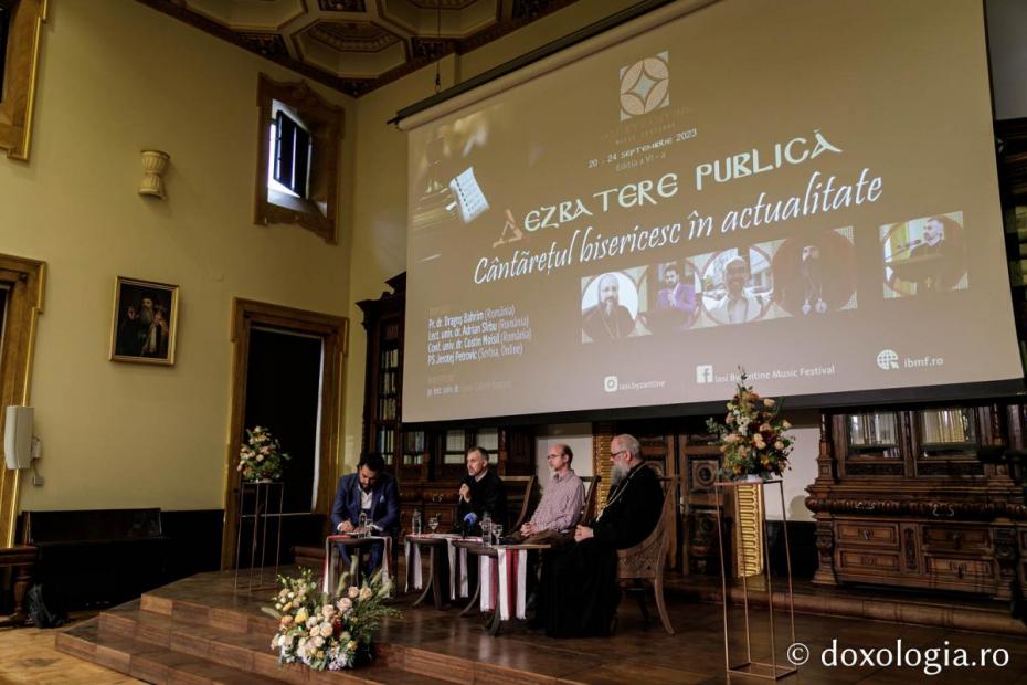 Dezbatere publică în cadrul IBMF - „Cântărețul bisericesc în actualitate” / Foto: Oana Nechifor