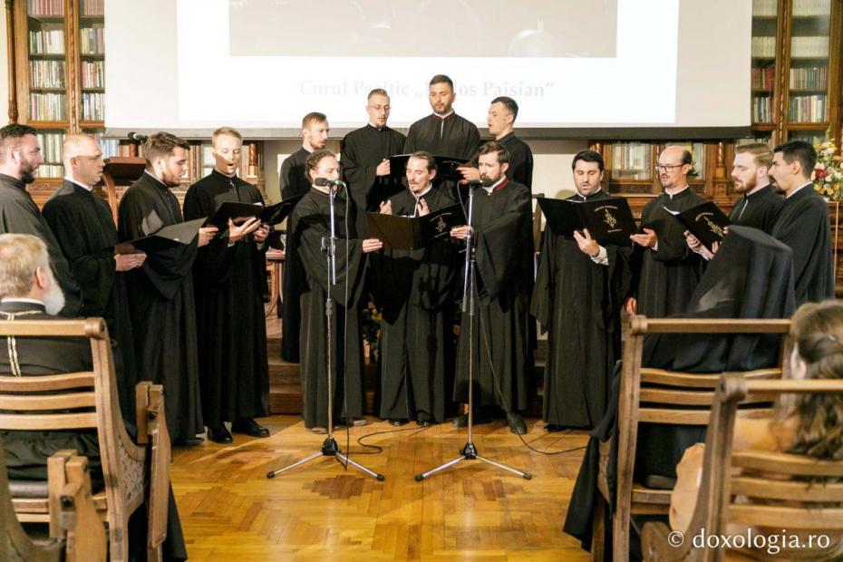 Grupul Psaltic „Melos Paisian” din Iași cântând la Ceremonia de deschidere a Festivalului de Muzică Bizantină de la Iași / Foto: Pr. Silviu Cluci