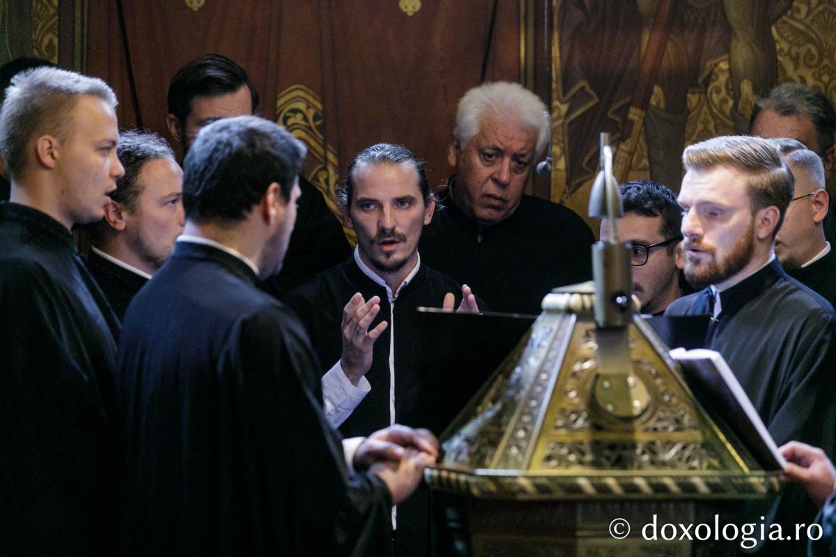 Liturghie Arhierească în debutul celei de-a șasea ediții a Festivalului de Muzică Bizantină de la Iași / Foto: pr. Silviu Cluci